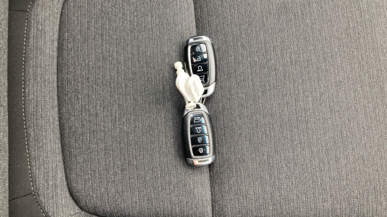 Hyundai KONA 100kW Premium 39kWh 5dr Auto Electric Hatchback